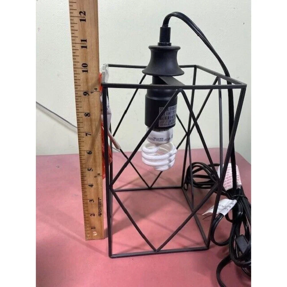 1-Light Black Rustic Rectangle Cage Light Farmhouse Lantern Pendant Lighting